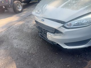 2015 Ford Focus SE - Primary Damage Left Image